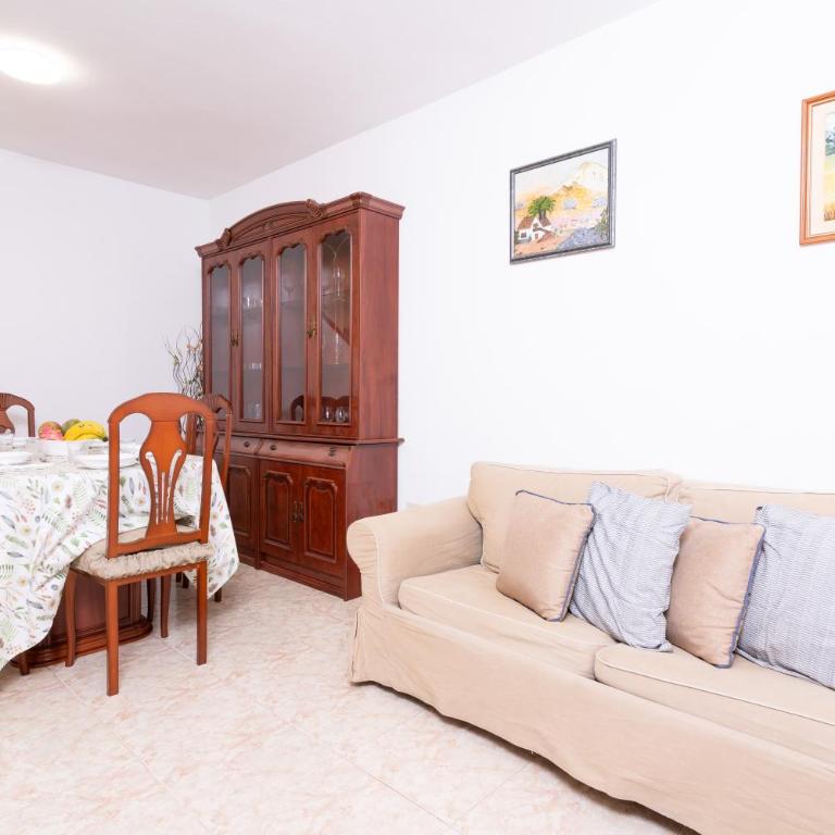 Vivienda Vacacional Marazul 32 - Apartamento de 3 dormitorios - 29