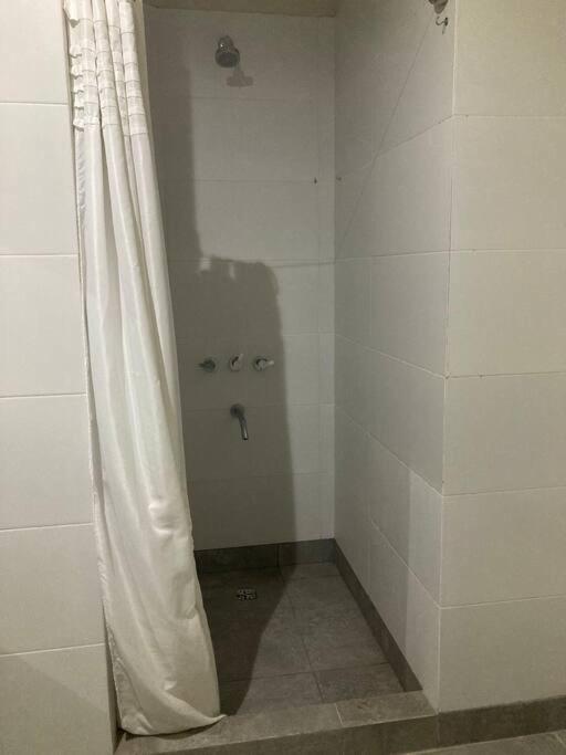 Departamento con pileta en Tigre - Apartamento de 1 dormitorio - 19
