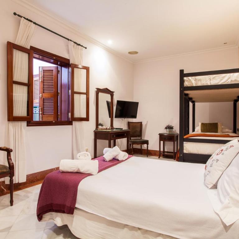 Hotel Baco - Habitación Familiar Cuádruple - 1