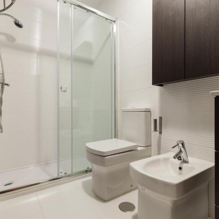 Hostal Arriola - Double Room with Private Bathroom - 2