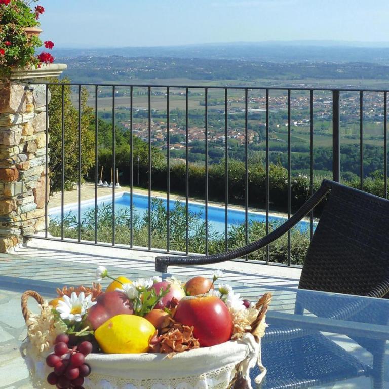 Estate in Monte Serra with Panoramic Views - One-Bedroom Apartment - 28