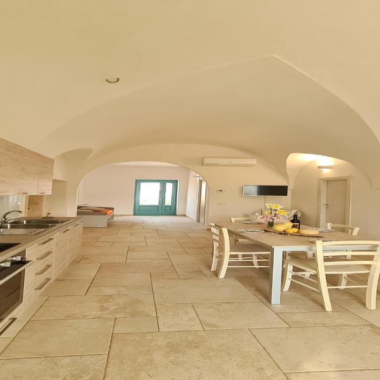 Trulli-Style Chalet near Forest Walks - Casa Vacanze con 2 Camere da Letto - 23