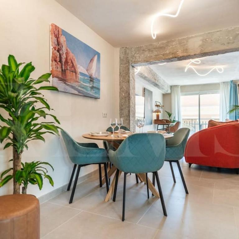 Art-lovers heaven with balcony in center by REMS - Apartamento de 2 dormitorios - 10