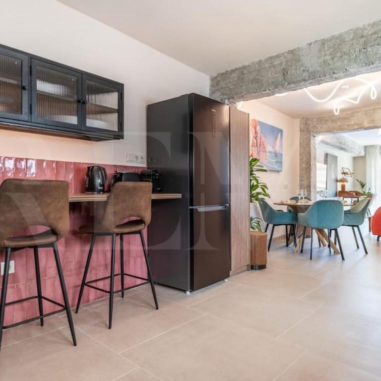 Art-lovers heaven with balcony in center by REMS - Apartamento de 2 dormitorios - 17