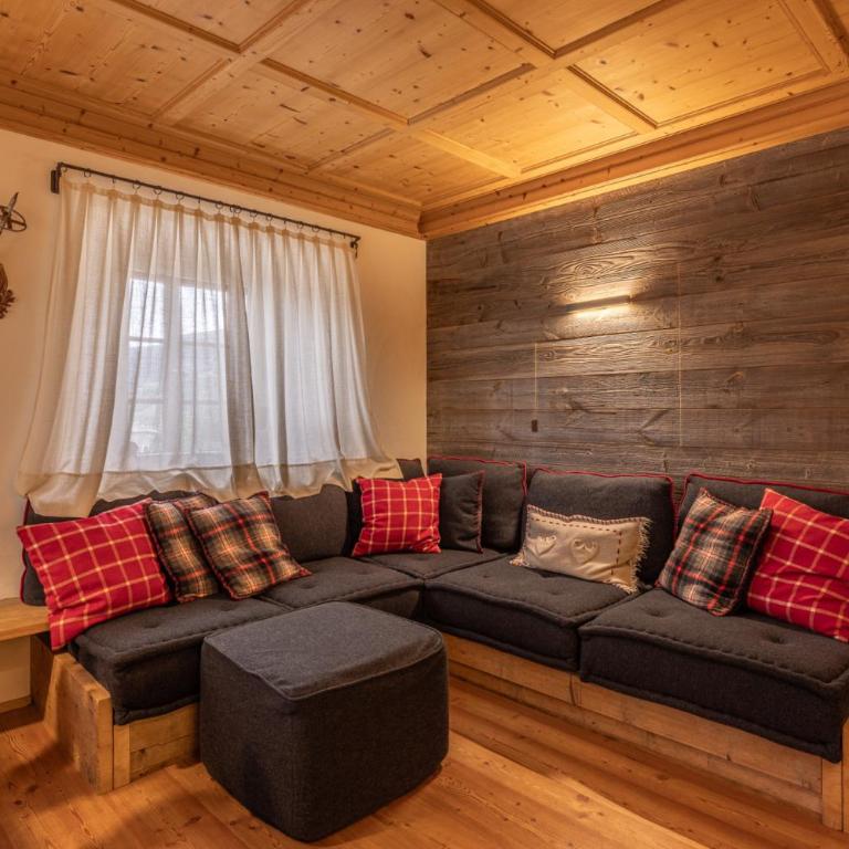 Casa dell Alpinista a Cortina d Ampezzo - Appartamento con 2 Camere da Letto - 1