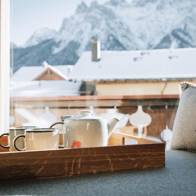 Die Karwendelsuite - 5 Sterne FeWo mit bestem Bergblick, zentrumsnah & ruhig gelegen, familienfreundlich - Two-Bedroom Apartment - 32