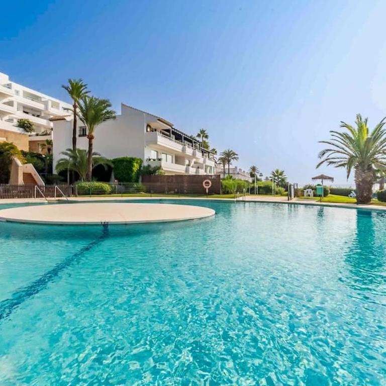 122-Luxury Beachfront Apartment, Views and Pool - Apartamento de 2 dormitorios - 3
