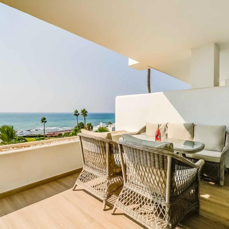 122-Luxury Beachfront Apartment, Views and Pool - Apartamento de 2 dormitorios - 37
