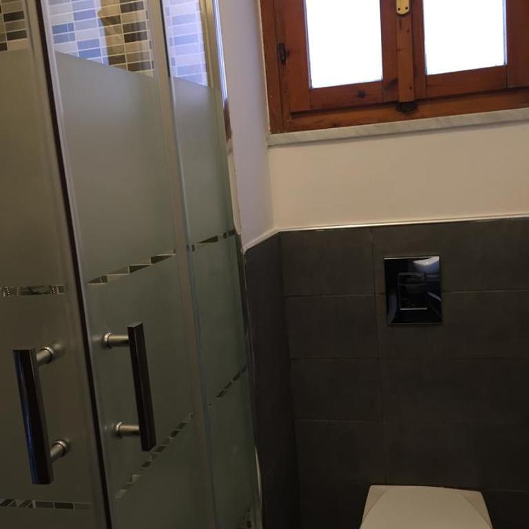 B&B Isolatiberina - Camera Matrimoniale/Doppia con Letti Singoli con Bagno Privato - 12