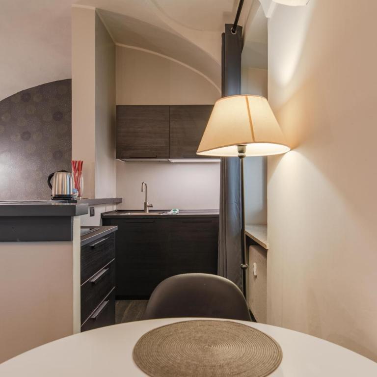 Familia Apartaments - 048 by HAPPYHOSTORINO - Studio Apartment - 2