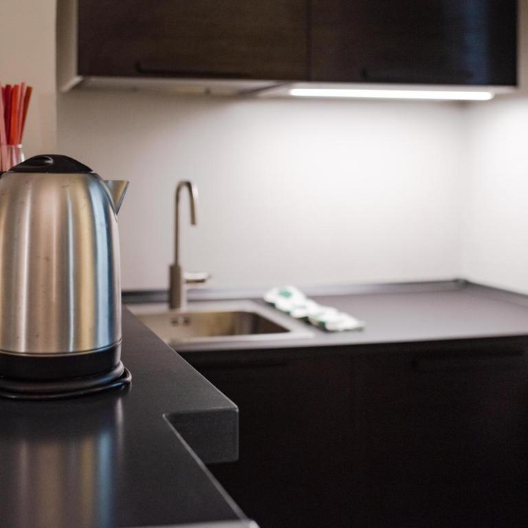 Familia Apartaments - 048 by HAPPYHOSTORINO - Studio Apartment - 19