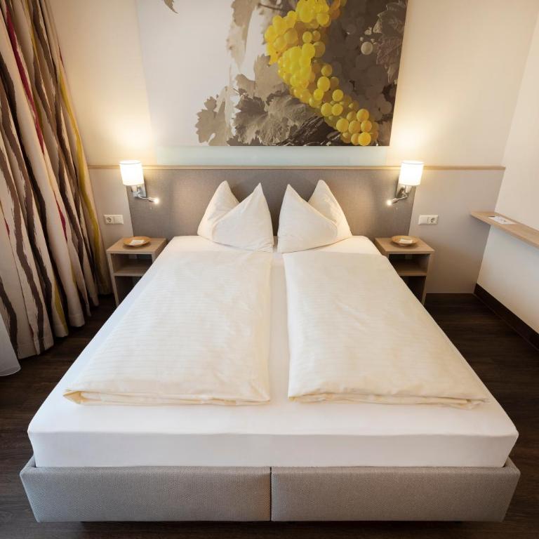 Vitalhotel der Parktherme - inkl Thermeneintritt & Sauna - Einzelzimmer mit Balkon - 3