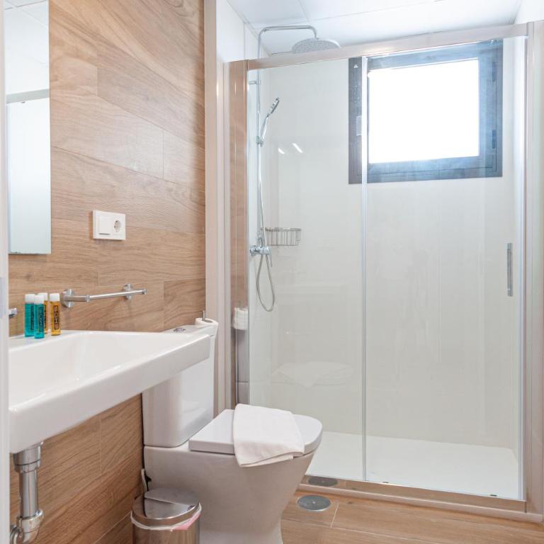 Myflats Mid-Term Alicante Beach - Apartamento de 2 dormitorios - 1