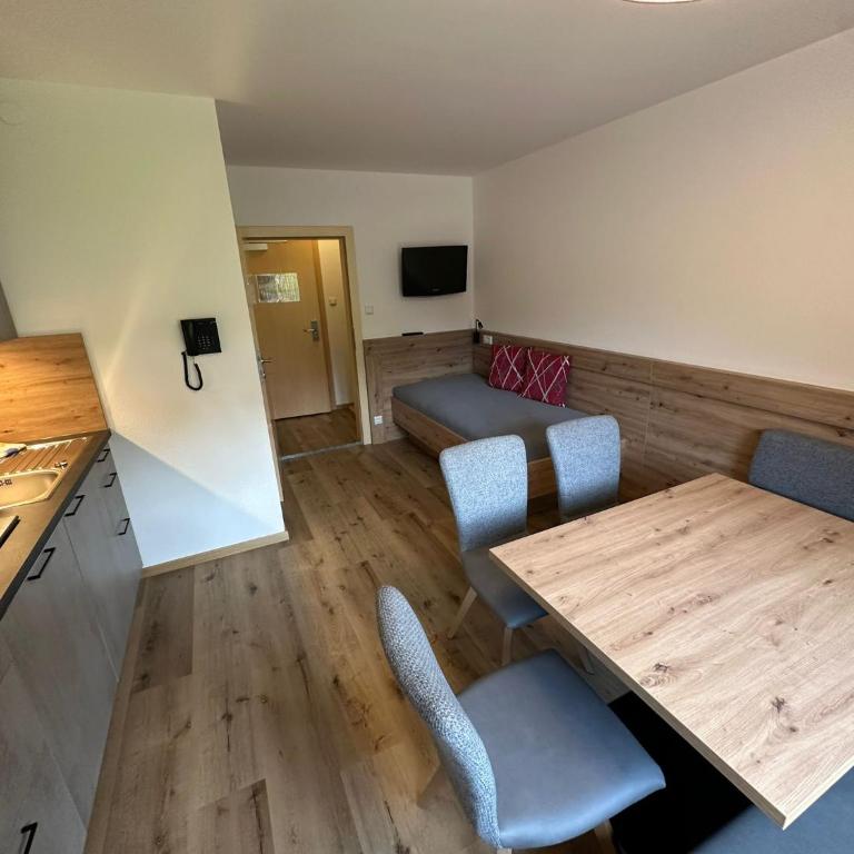 Hotel Garni Dorfblick - Apartment mit 2 Schlafzimmern und 2 Bädern - 7