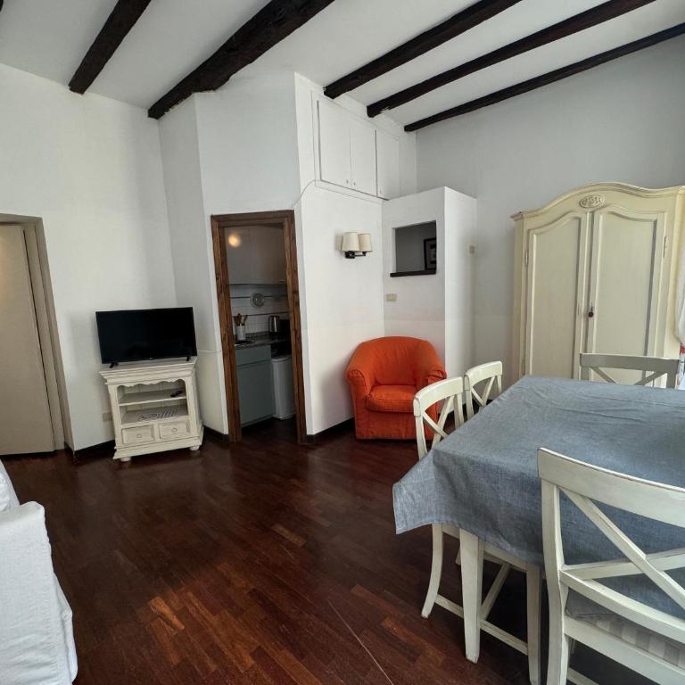 Suite Colonna in Balestrari - Appartamento con 1 Camera da Letto - 3