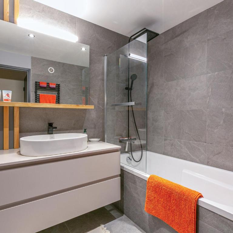 Appartement rénové avec wifi et animaux acceptés au cœur de Val-d'Isère - FR-1-694-366 - Apartment - 9