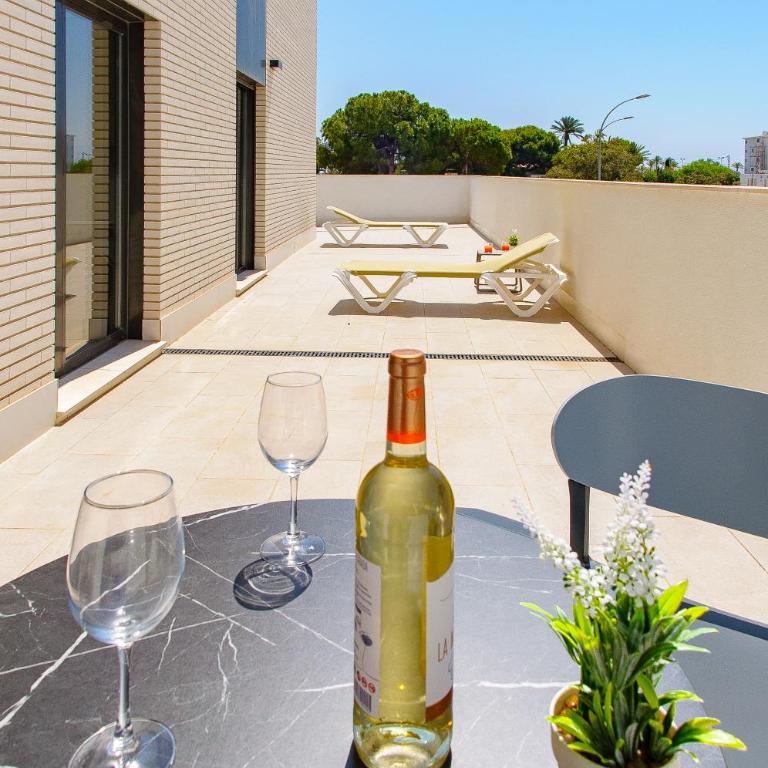 Myflats Mid-Term Alicante Beach - Apartamento de 2 dormitorios con terraza - 6