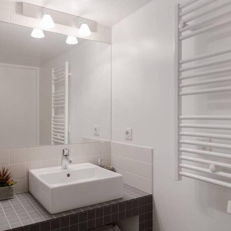 Appartement avec beaux volumes cœur du MARAIS - Appartement 1 Chambre - 7