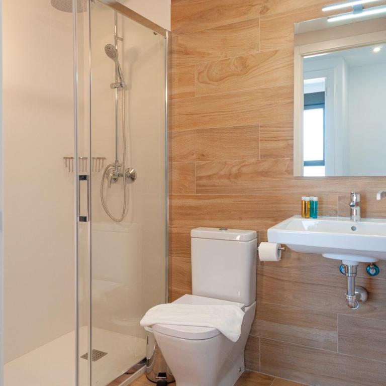 Myflats Mid-Term Alicante Beach - Apartamento de 3 dormitorios - 1