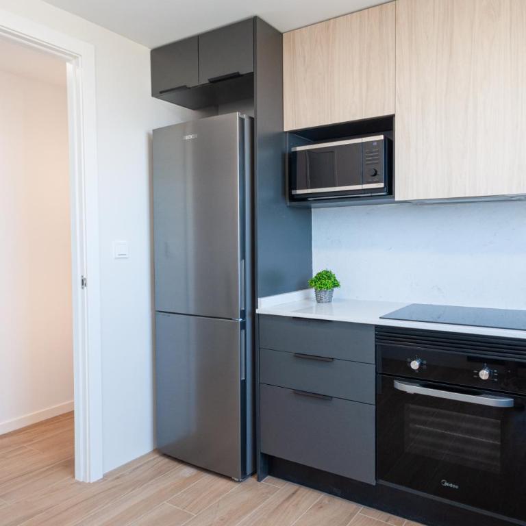 Myflats Mid-Term Alicante Beach - Apartamento de 3 dormitorios - 3