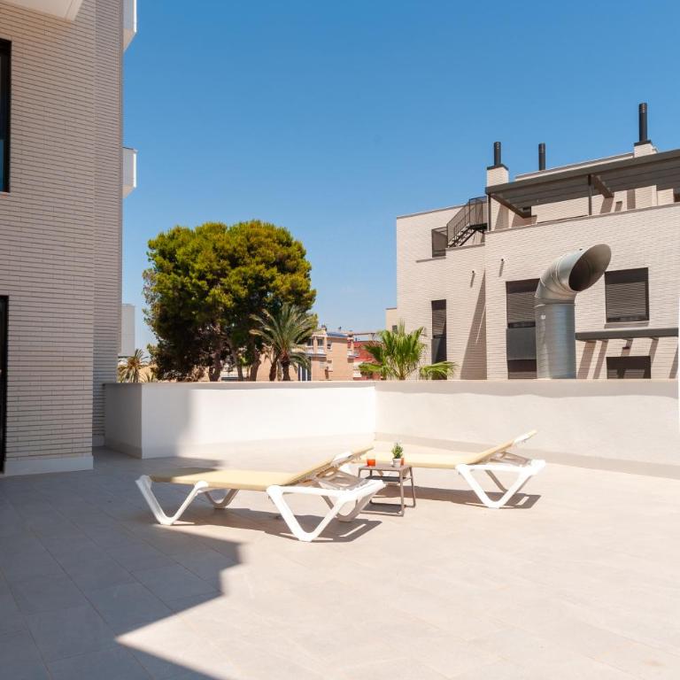 Myflats Mid-Term Alicante Beach - Apartamento Superior con 3 dormitorios - 30