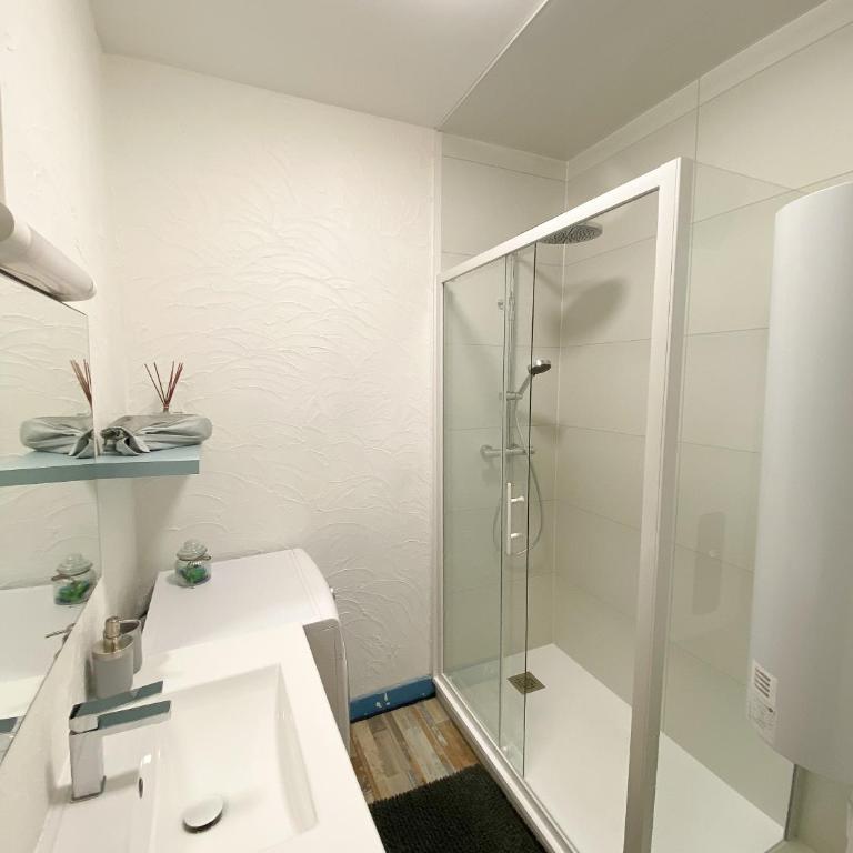 Les Bleuets, Free Secure Parking - Appartement 2 Chambres - 15