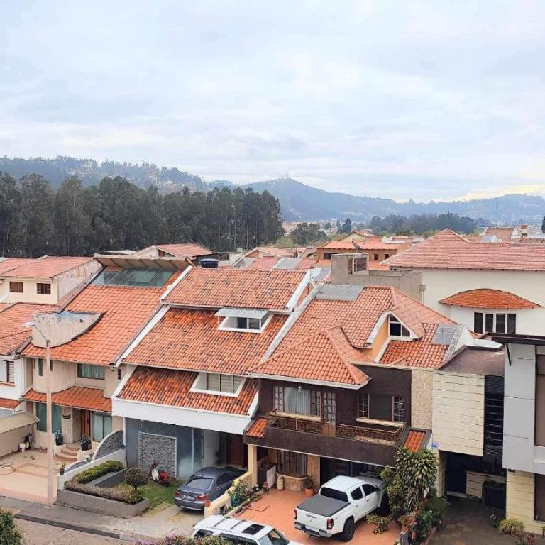 Departamento Nuevo e Impecable en Cuenca con seguridad 24H y generador eléctrico - Apartamento de 2 dormitorios - 25