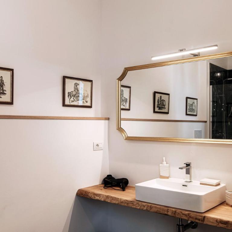 Lake Vibes Suites by "The House Of Travelers" - Camera Deluxe - 16