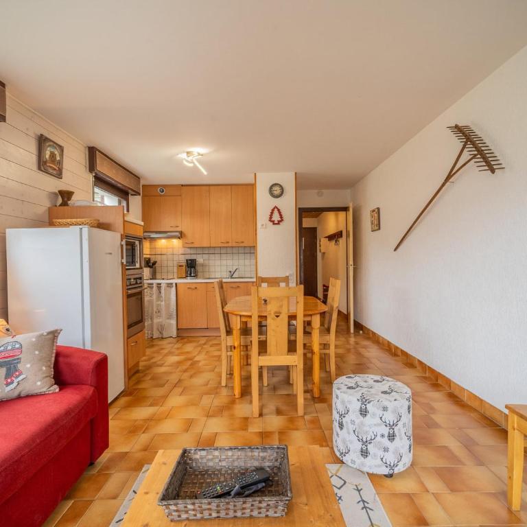 Studio cabine avec terrasse et parking au centre du village - FR-1-437-92 - Monolocale - 2