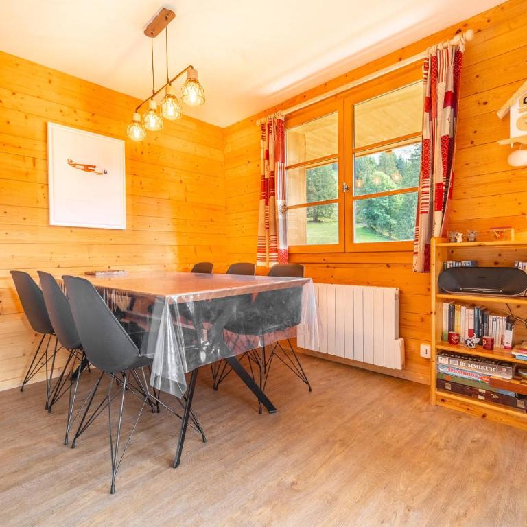 Bel Appart 6 Pers - 2 Ch - Terrasse Sud - Garage - WIFI - La Clusaz - FR-1-437-105 - Apartamento - 5