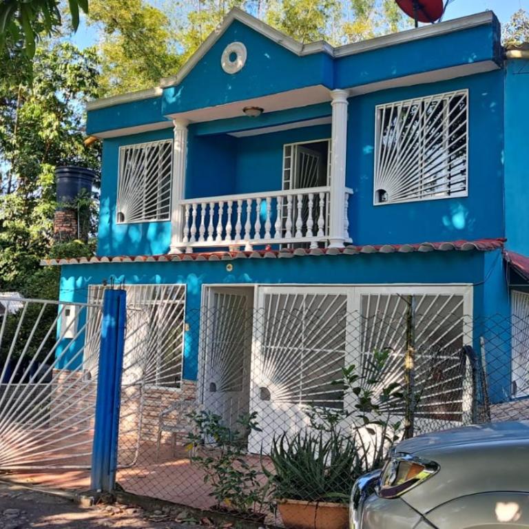 La Aurora - Six-Bedroom House - 18