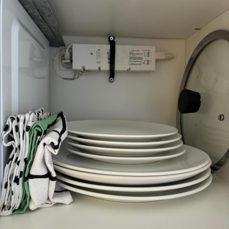 Paris 17ème - STUDIO compact 10m2 -110 sqf - coeur BATIGNOLLES - ideal SOLO traveler - Studio - 53