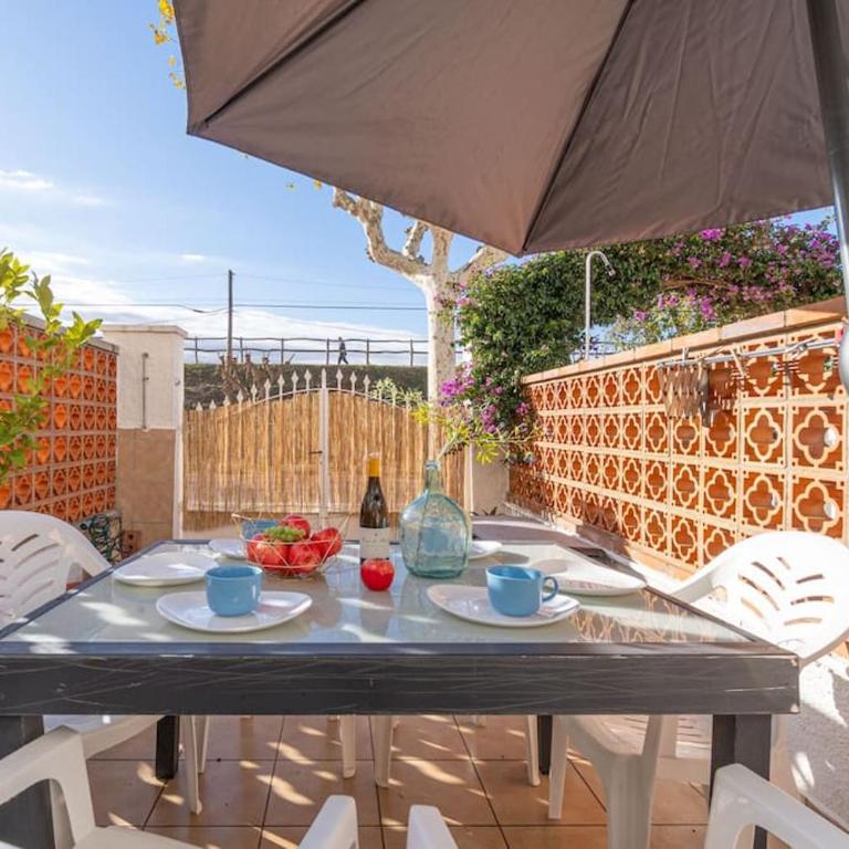 HOUSE DUPLEX in the beach with BARBAQUE & two TERRACES one with VIEWS - Casa de 2 dormitorios - 1