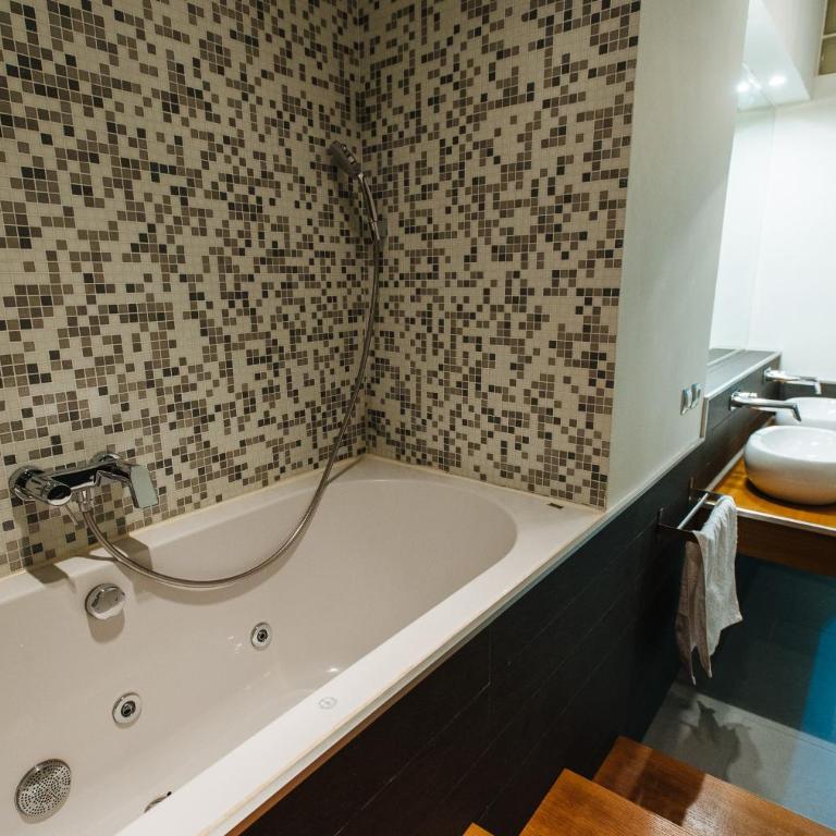 Virgen Dolorosa Olehousing - One-Bedroom Apartment - 32
