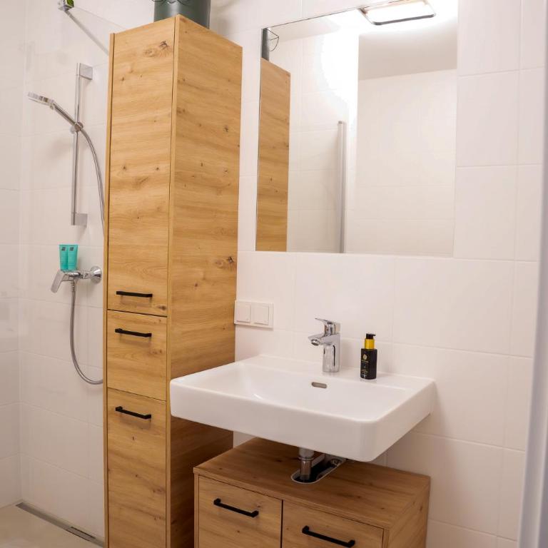 Eggenberg City Suites - Apartment Amore - Self Check-In - Apartment mit 1 Schlafzimmer, Balkon und Bergblick - 22