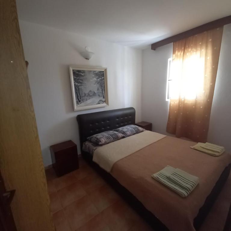 Apartments & Rooms Villa Anastasija - Apartman sa 2 Spavaće Sobe - 3