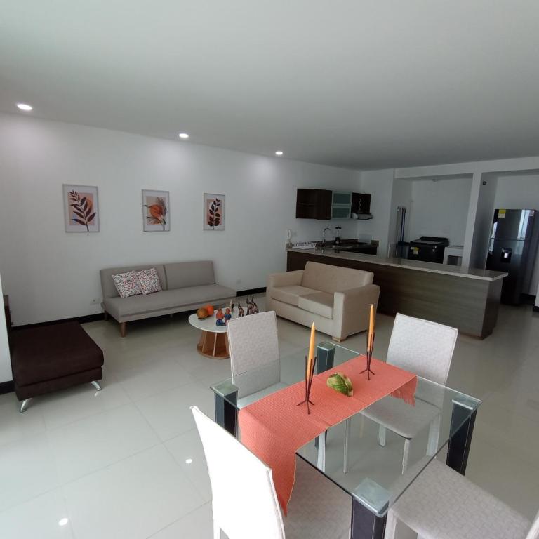 Descanso frente al mar - Two-Bedroom Apartment with Sea View - 14