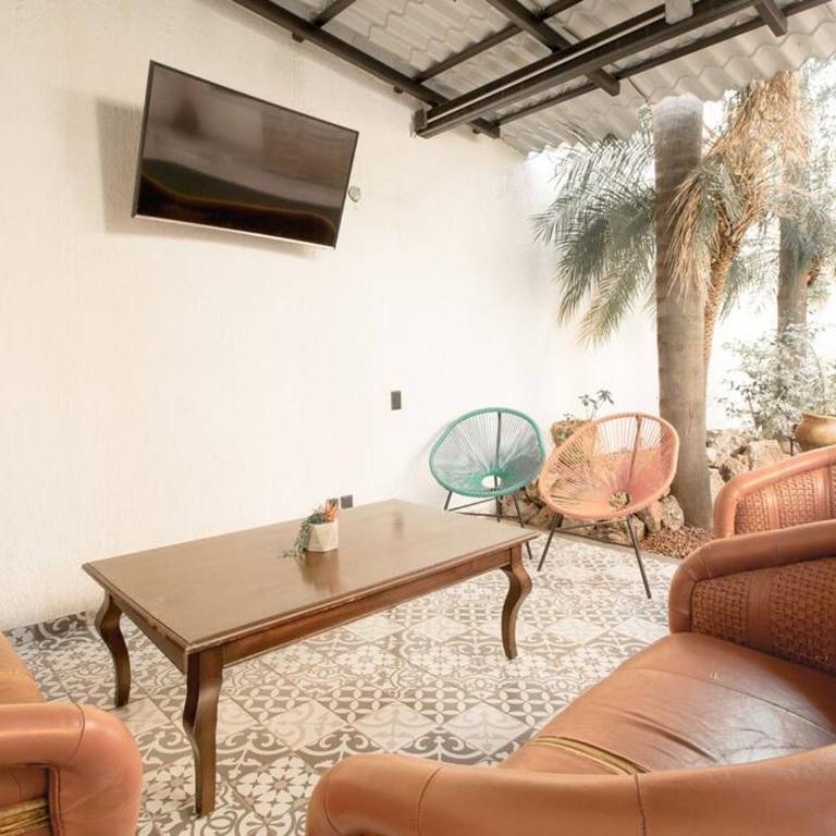 Casa Zula, un espacio encantador en Tlaquepaque - Villa - 35