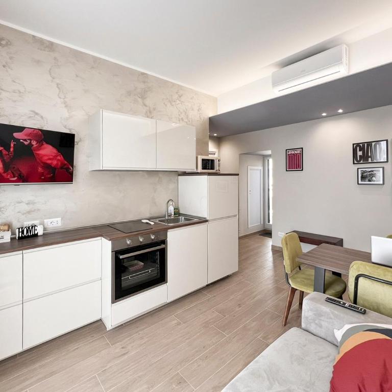 Attico Urbano Terrazza su Roma Metro A Cornelia - Appartamento con 1 Camera da Letto - 3