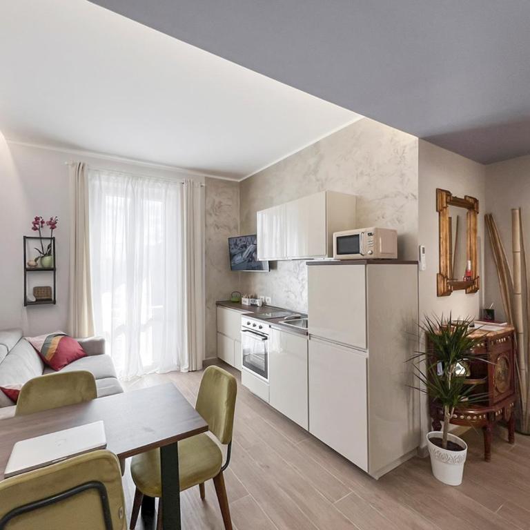 Attico Urbano Terrazza su Roma Metro A Cornelia - Appartamento con 1 Camera da Letto - 4