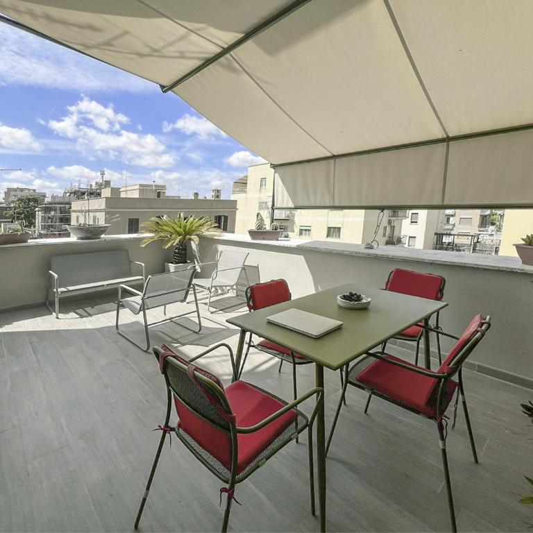 Attico Urbano Terrazza su Roma Metro A Cornelia - Appartamento con 1 Camera da Letto - 38