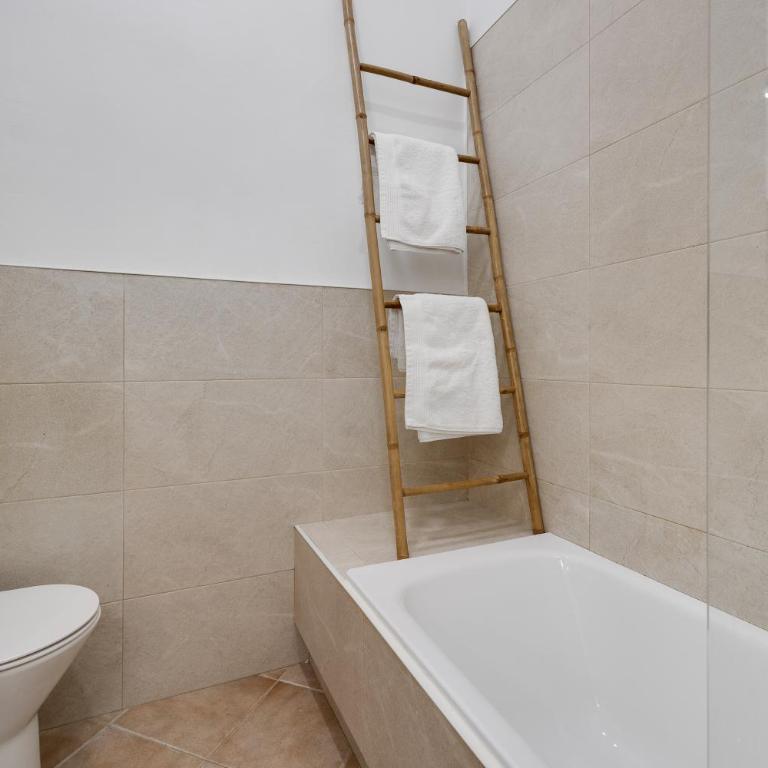 HB Apartments - Luxury Boutique Mercado - Apartment - 23