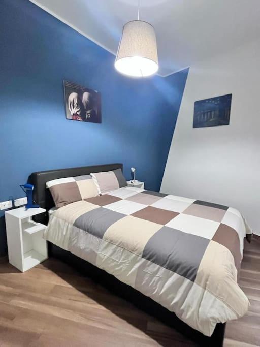 Poetry house #napoetryhouse - Two-Bedroom Apartment - 1