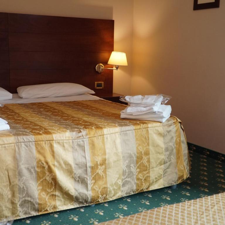 Hotel President - Camera Tripla - 2