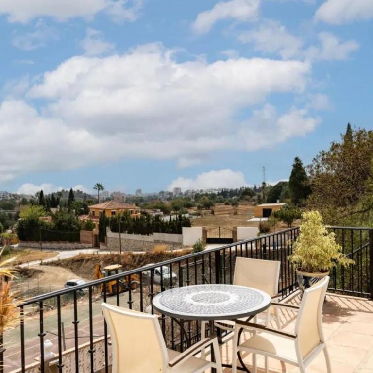 Villa Vista Verde -Sea views -3 Bedrooms -Heated Pool - Villa de 3 dormitorios - 47