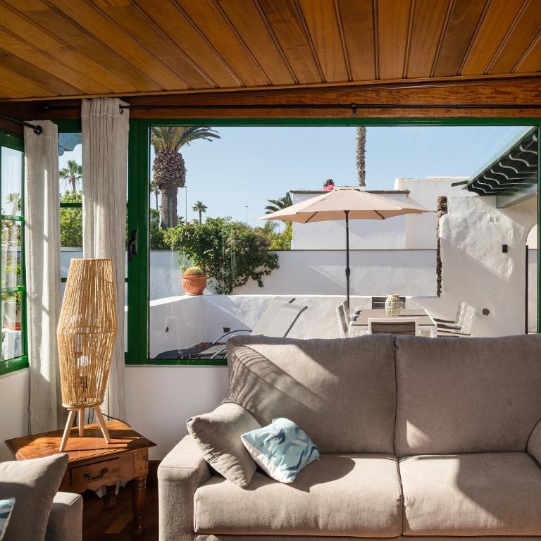 Casa Chica - Two-Bedroom House - 11