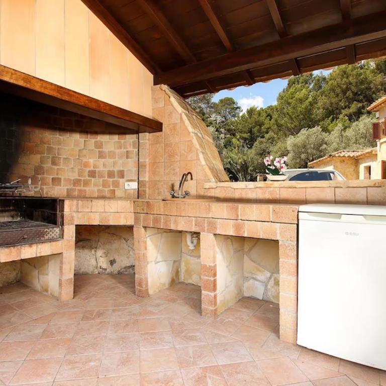 Rustic house recently renovated villa with views to the Pollensa mountains by Renthousing - Villa - 17