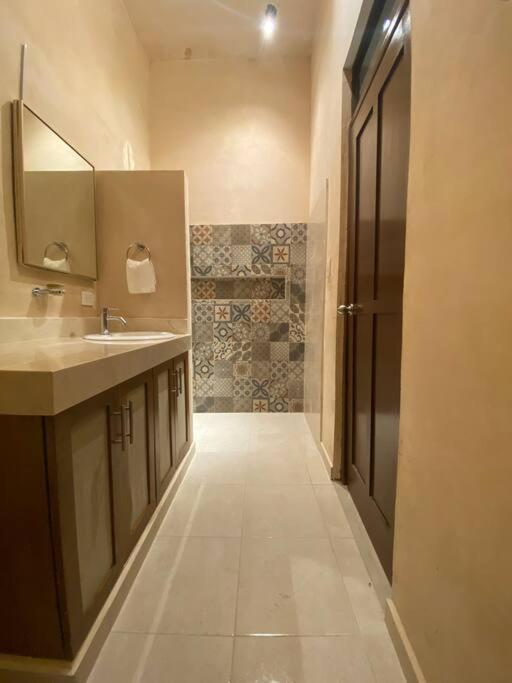 Casa Mercedes - Stylish & Historic in heart of Mérida - Two-Bedroom House - 25
