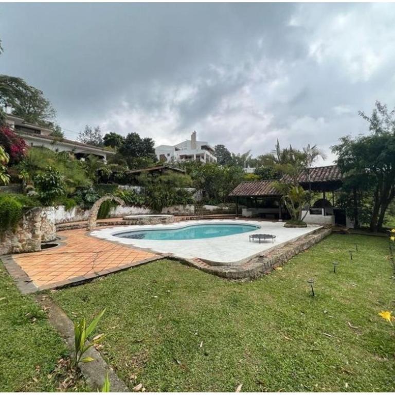 DAPA CASA CAMPESTRE CON PISCINA y JACUZZI - Casa de 4 dormitorios - 3