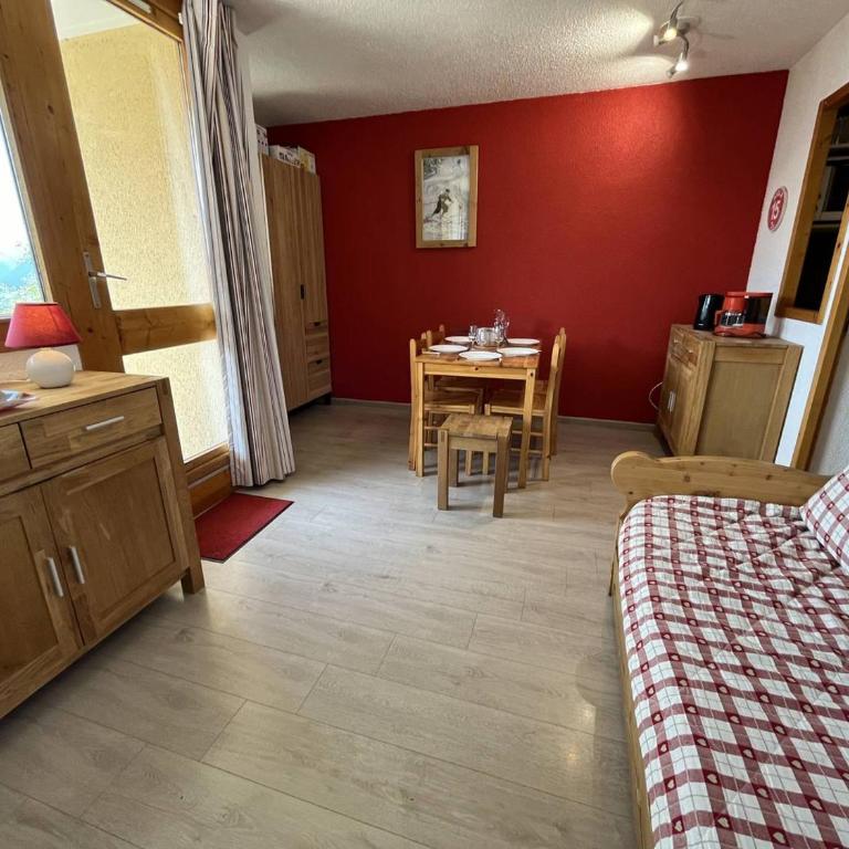 Studio rénové de 26 m² pour 4 pers avec balcon, accès pistes, animaux admis - Vallandry - Estudio - 3